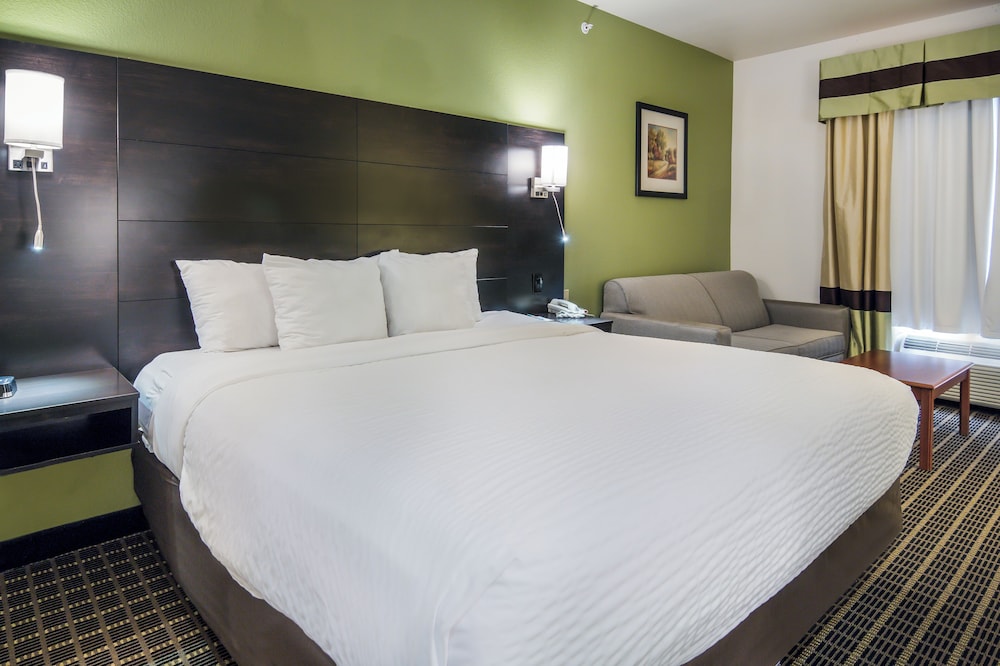 Traditional Quadruple Room photo 2