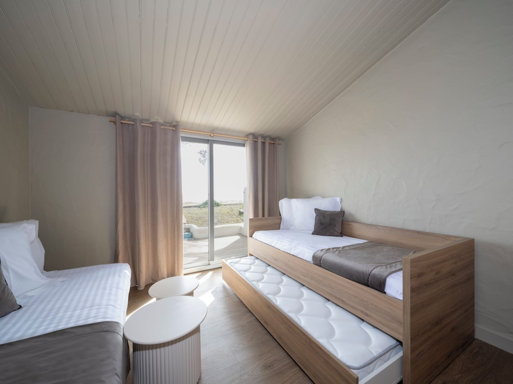 Superior Triple Room photo 2