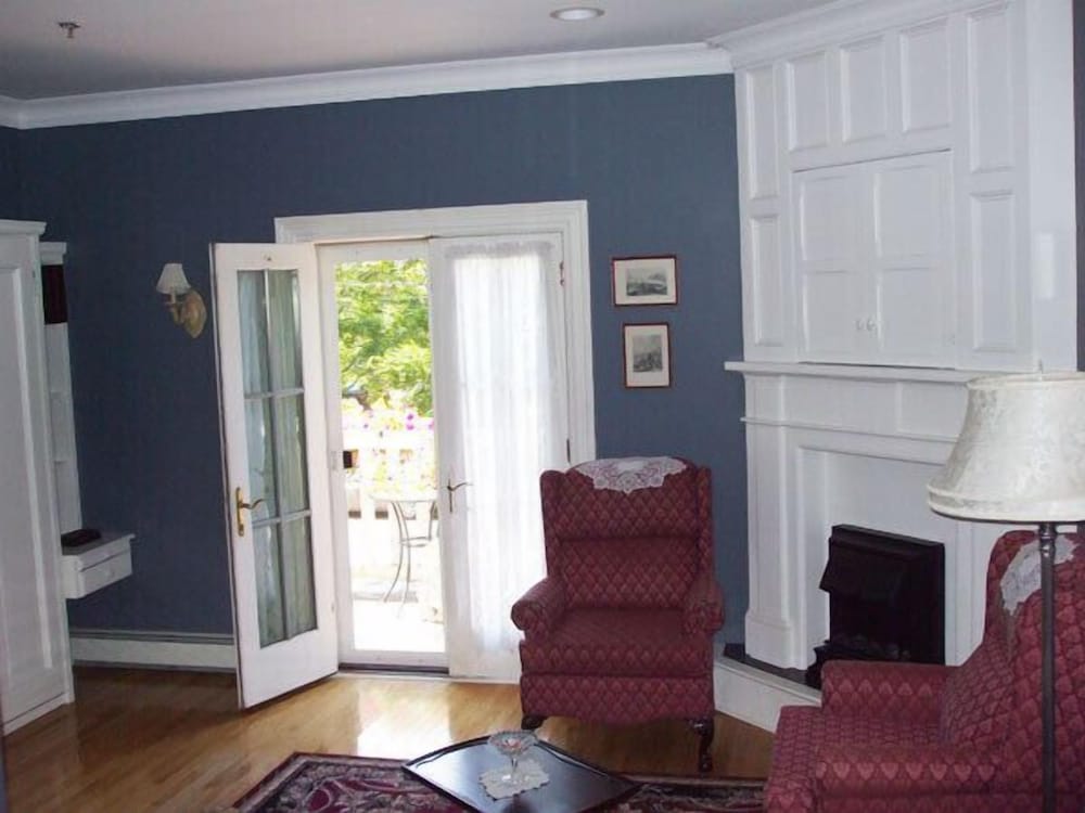 Deluxe Suite, Balcony photo 3