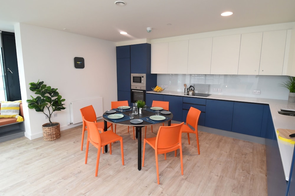 Apartment - Photo 13