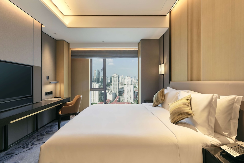 Suite (Grand Deluxe 1 Bedroom) - Photo 6