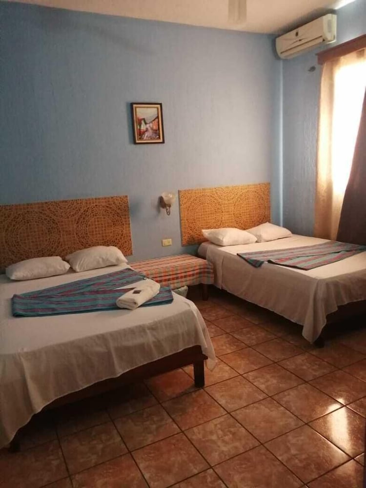 Basic Room photo 2