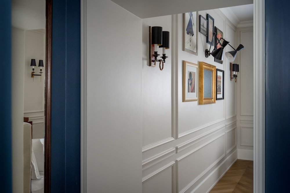 Luxury Studio Via Della Frezza, 48 photo 3