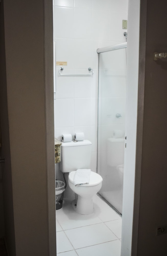 Double Room thumbnail 5