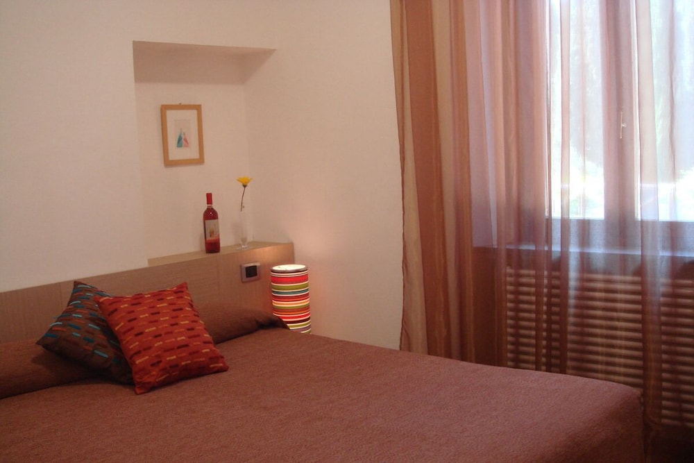 Standard Single Room photo 2