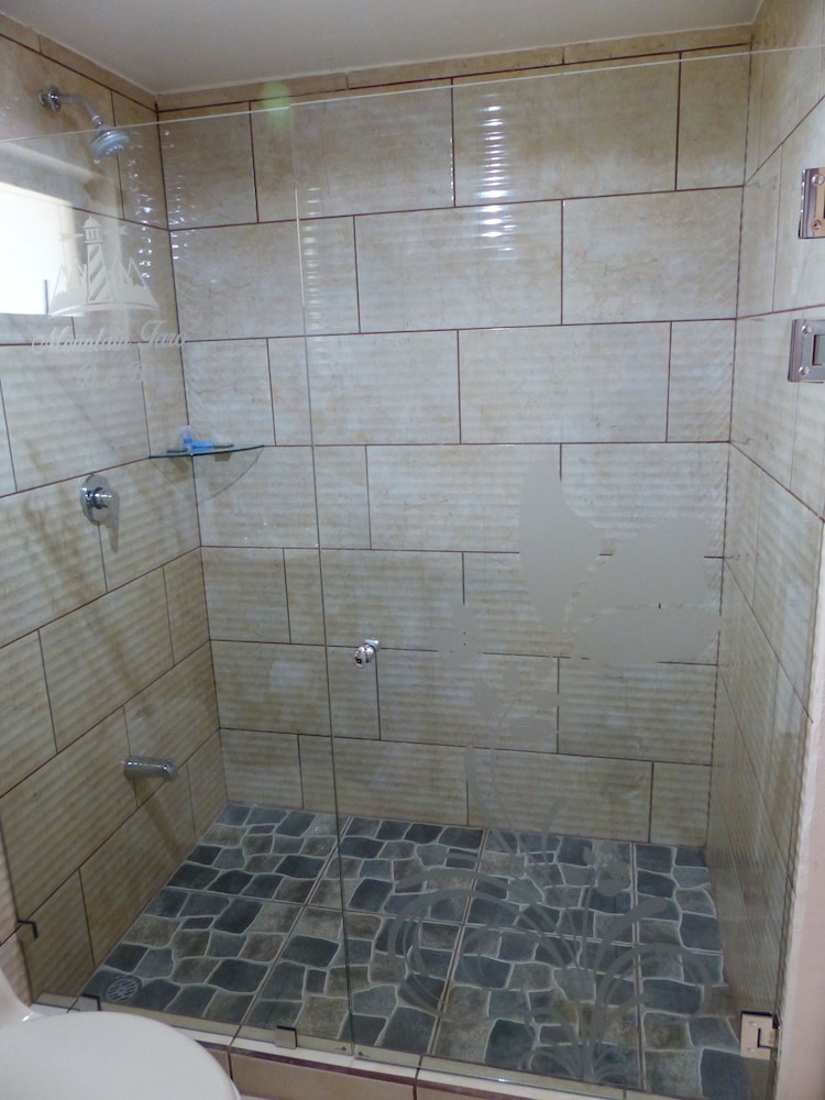 Double Room, 1 Bedroom, Ensuite photo 3