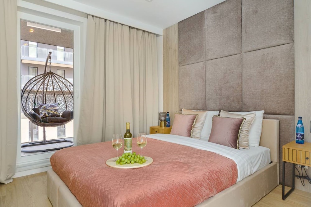 Exclusive Apartment photo 1