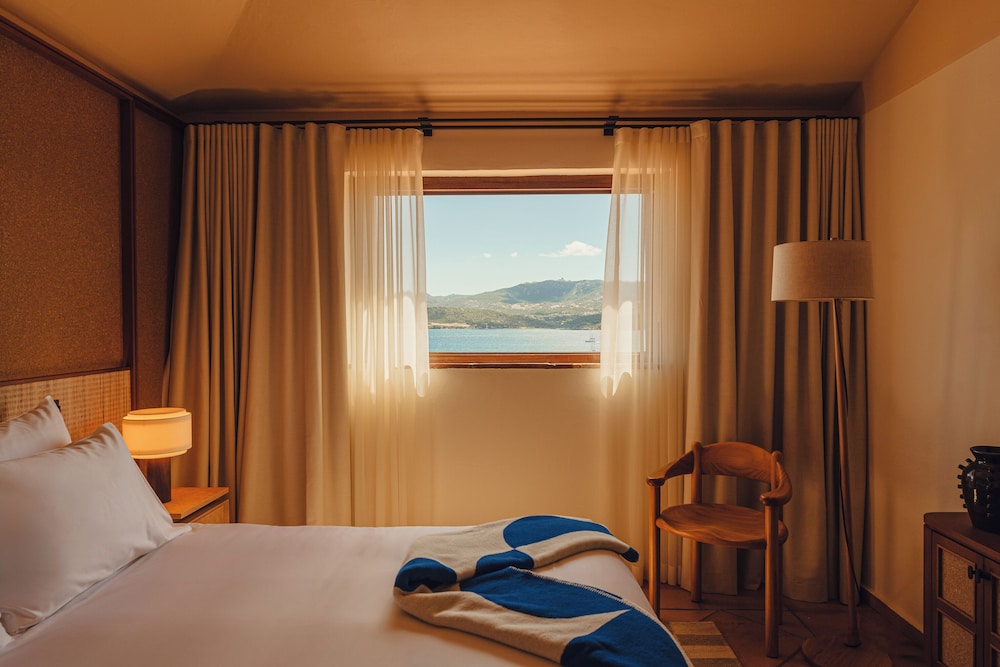 Suite with Sea View - Photo 6
