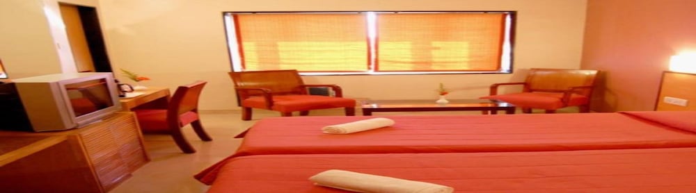 Standard Double Room, Non Smoking, Private Bathroom