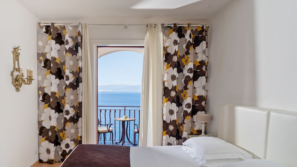 Junior Studio Suite, Balcony, Sea View - Photo 2