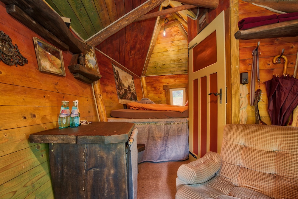 Comfort Tree House photo 3
