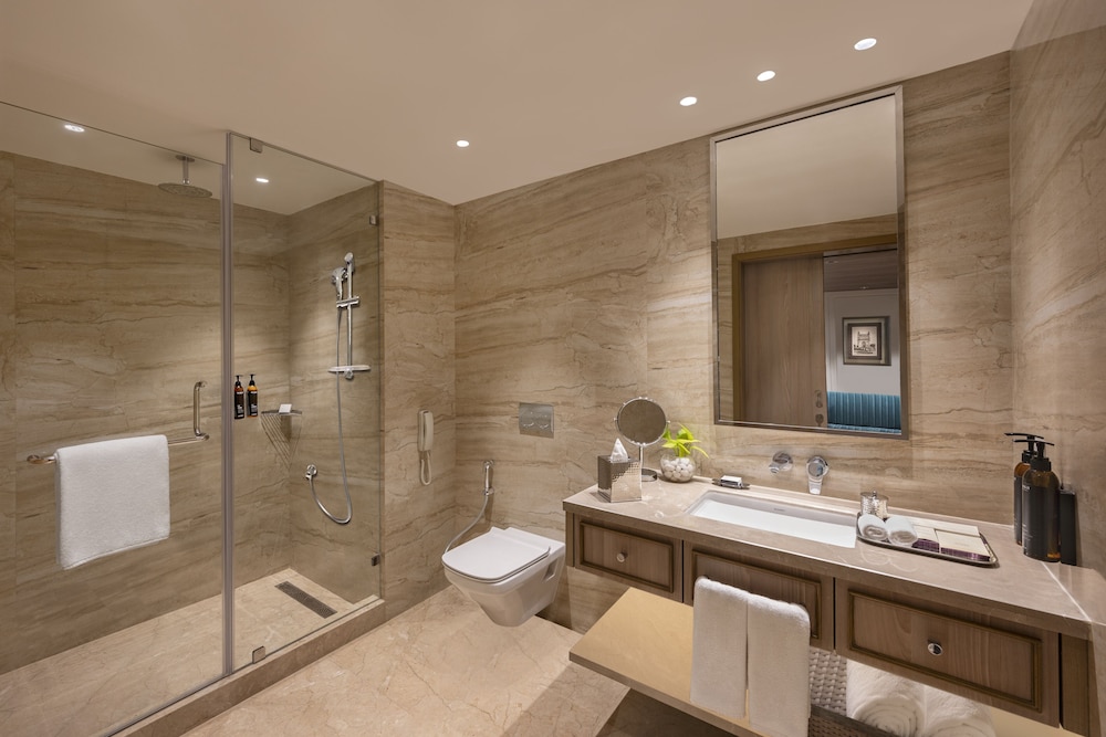 Executive Room - Photo 2
