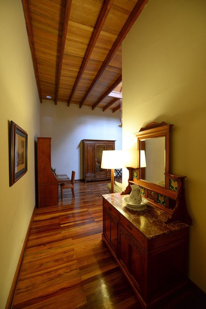 Family Suite photo 2