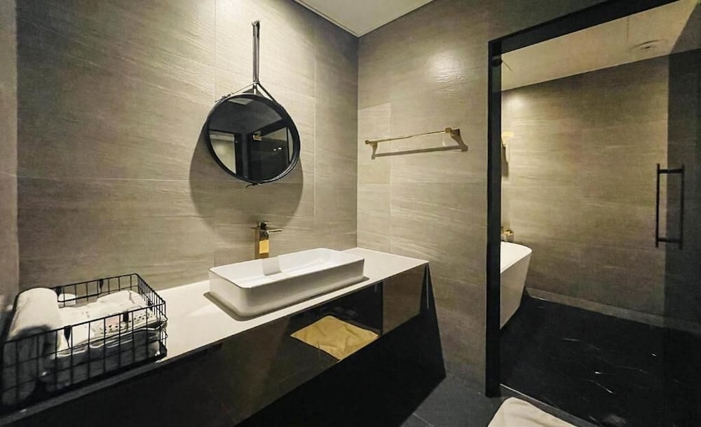 Premium Room - Photo 4