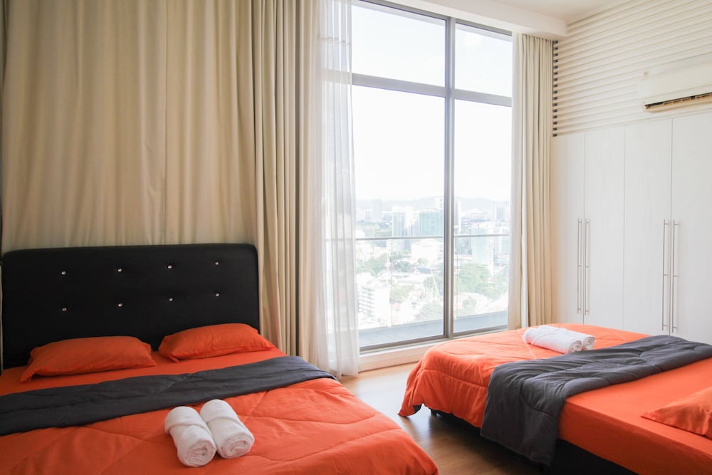 Executive Apartment, 3 Bedrooms, 2 Bathrooms, City View