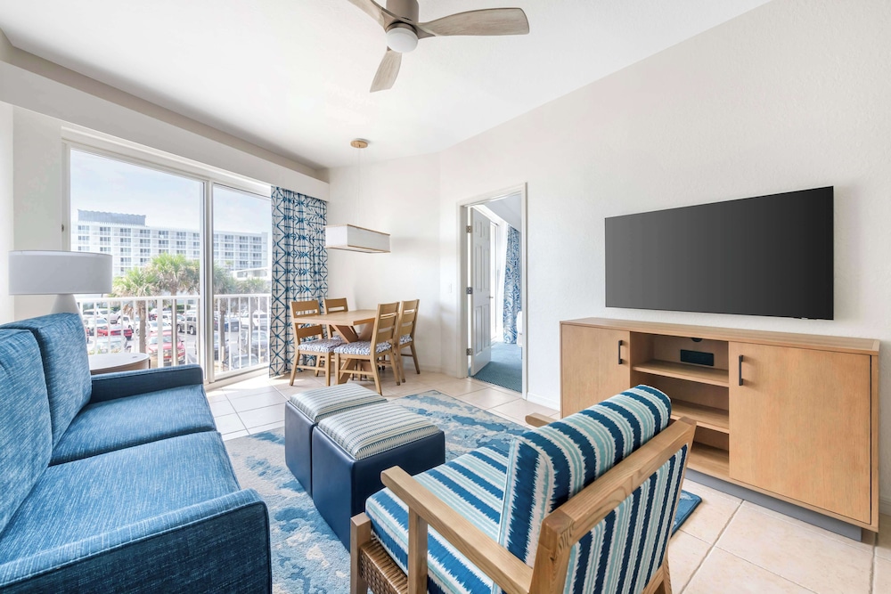 2 BEDROOM 1 KG 2 DBL SUITE WITH ACC RI SHOWER photo 1