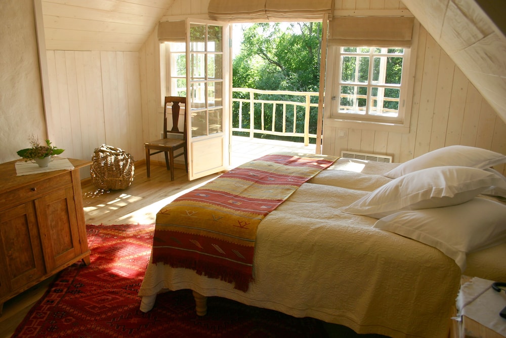 Room (Private Farm House) photo 3