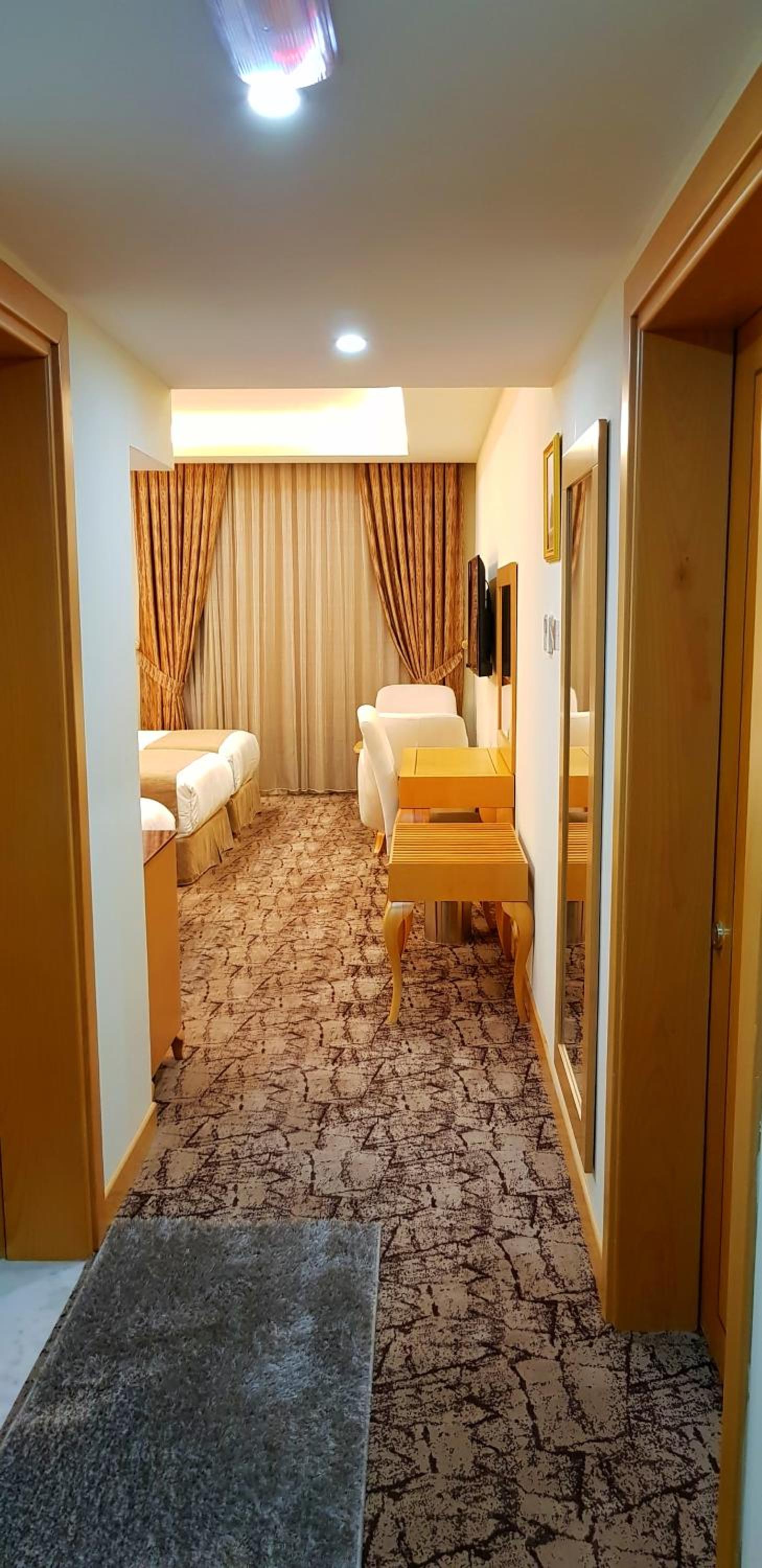 Classic Triple Room - Photo 3