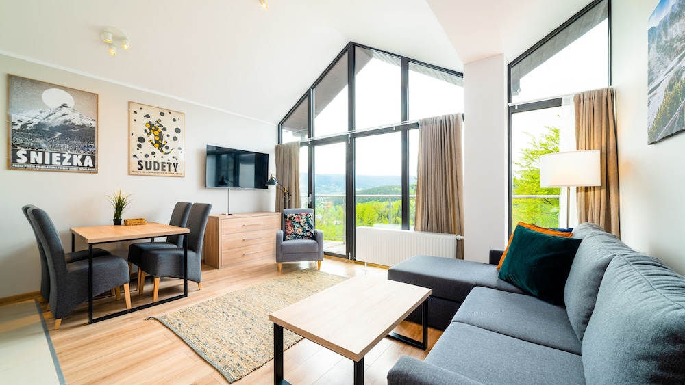 Apartment (3124)