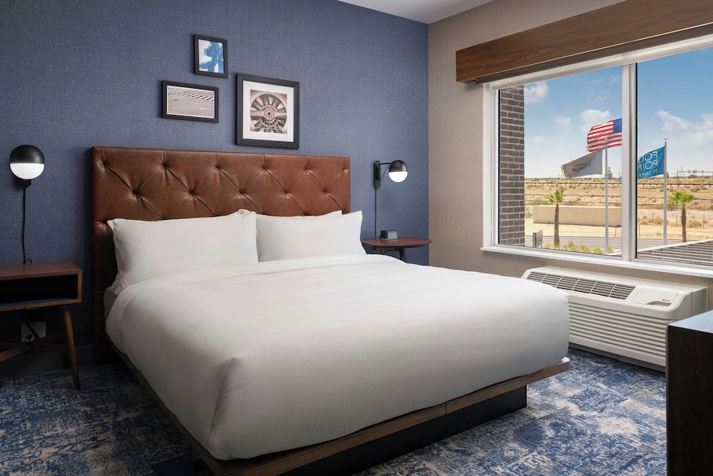 Room, 1 Queen Bed - Photo 1