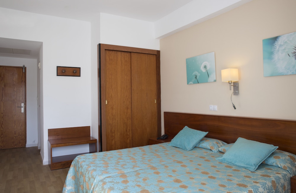 Double Room, Balcony, Partial Sea View - Photo 6
