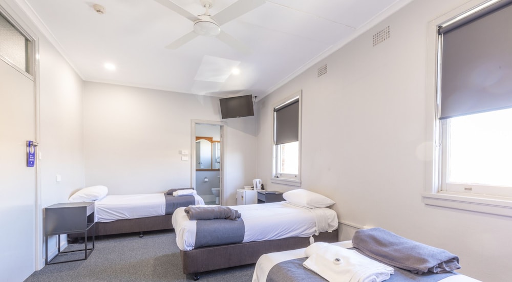 Standard Quadruple Room - Photo 1