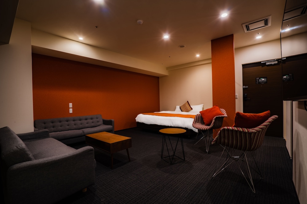 Superior Studio Suite, Multiple Beds - Photo 2