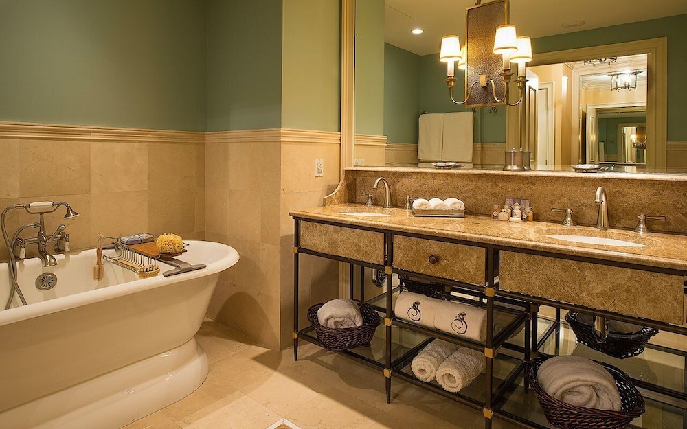 Salamander Resort and Spa, Photo 2