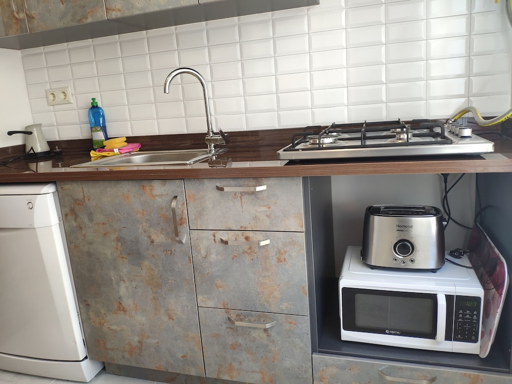 Apartment, 2 Bedrooms, Balcony, Sea View photo 3