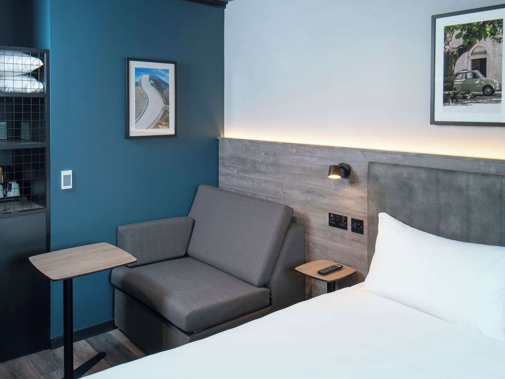 Standard Room, 1 Double Bed with Sofa bed - Photo 7