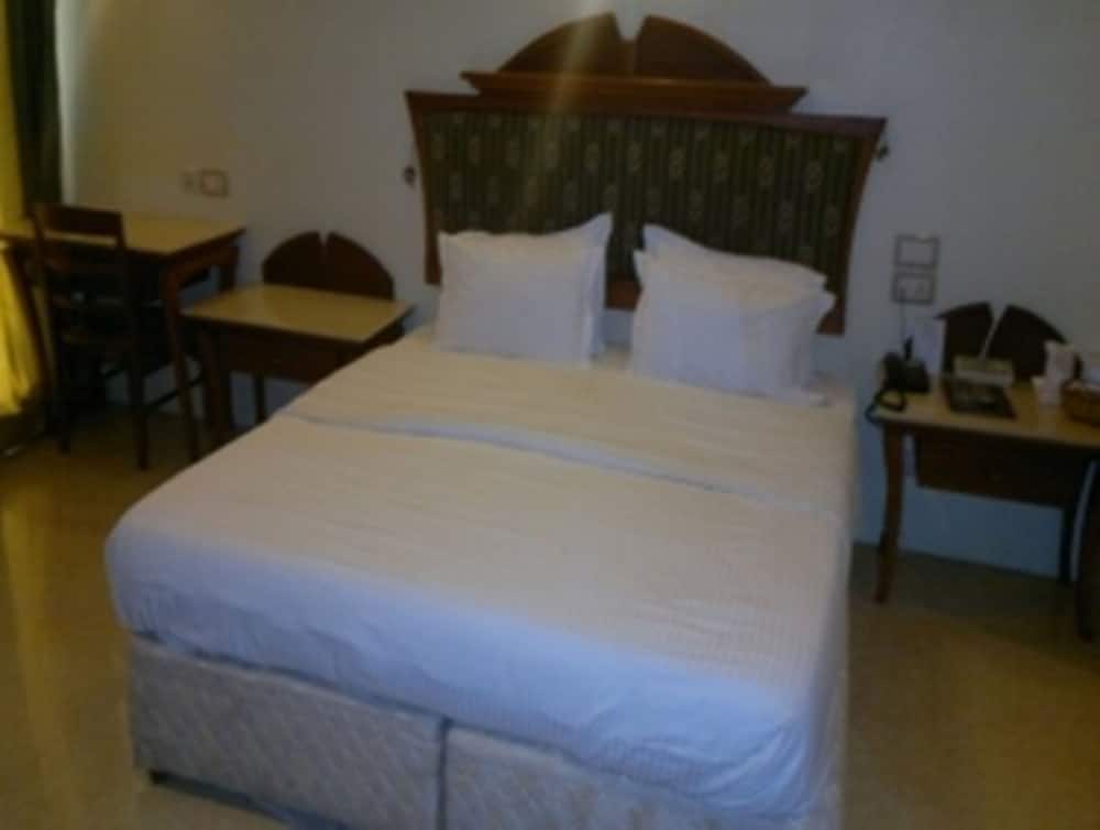 Superior Room - Photo 14