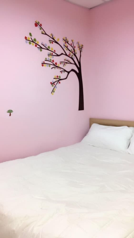 Basic Double Room, 1 Double Bed (201) - Photo 1