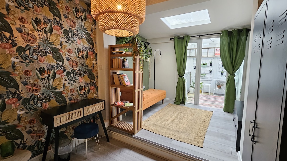 Deluxe Double Room, Ground Floor photo 2