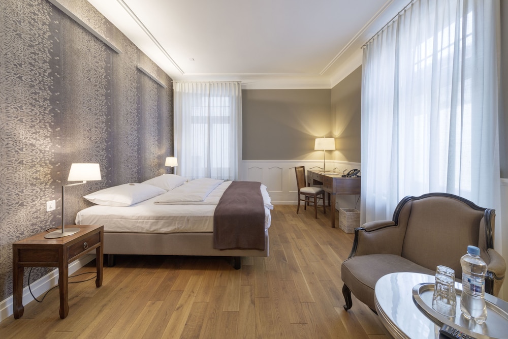Signature Double Room photo 3