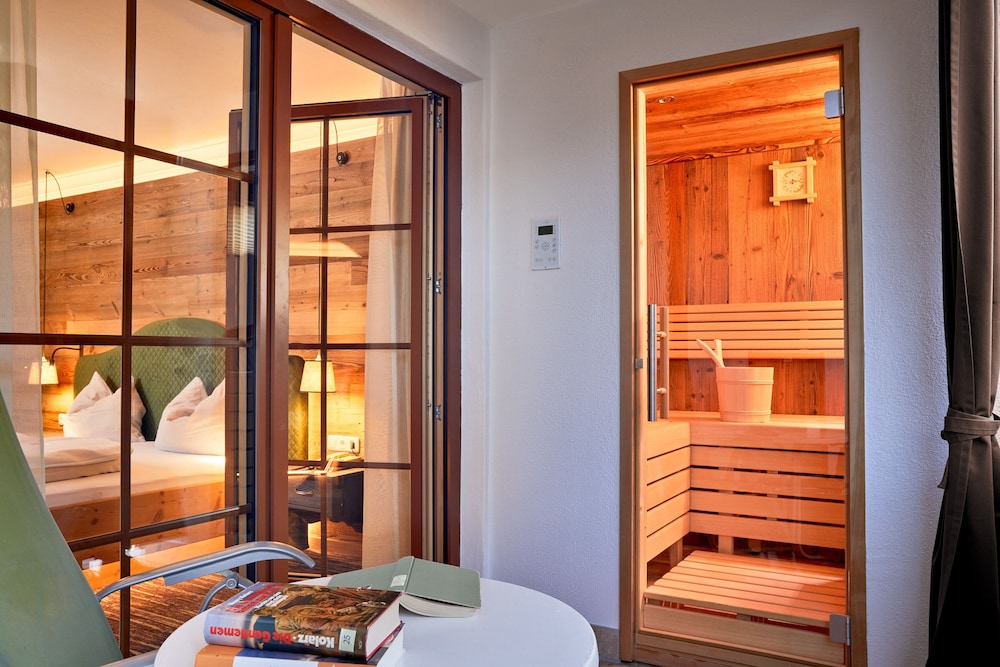 Luxury Double Room, Sauna, Garden View photo 3