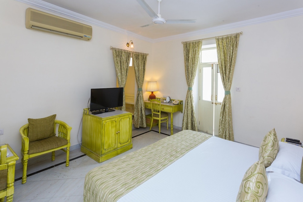 Superior Room - Photo 9