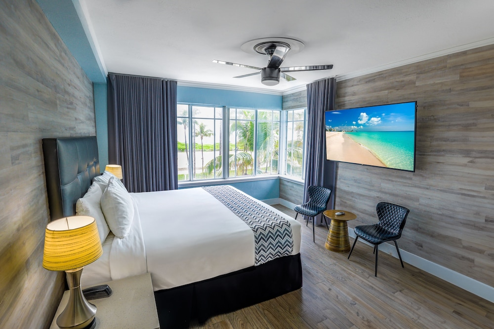 Oceanfront King - Photo 2
