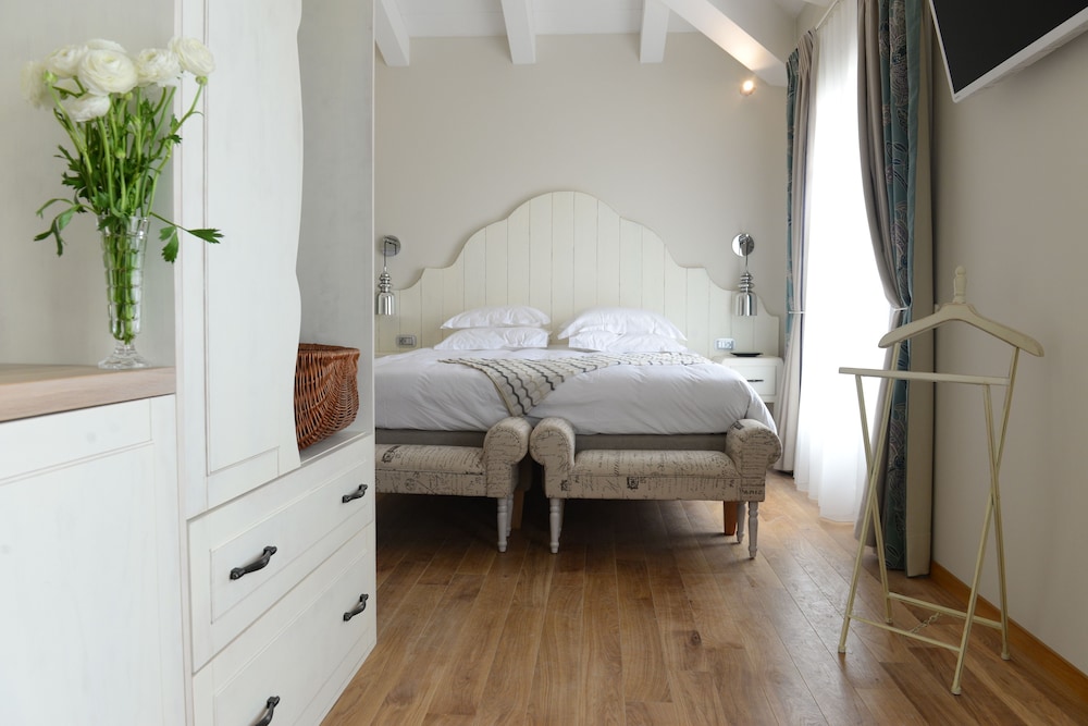 Suite, Sea View photo 1