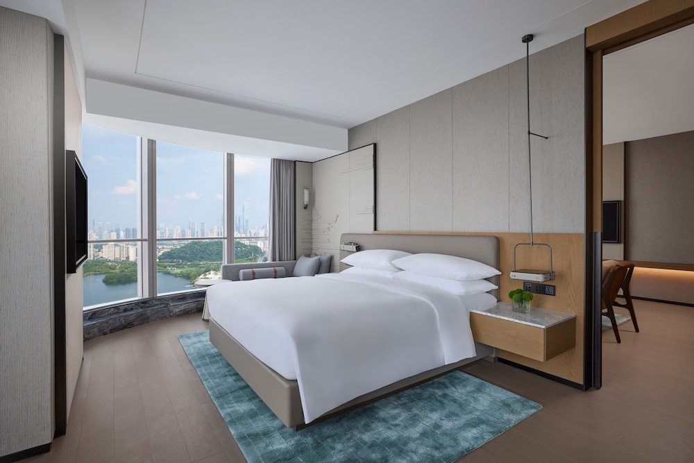 Executive Suite, 1 King Bed