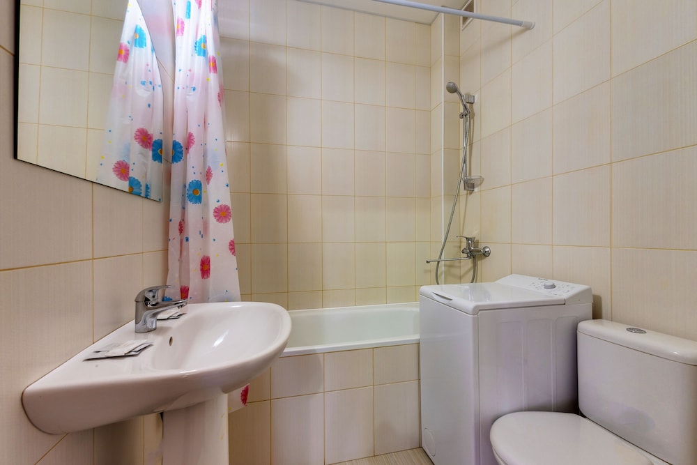 Comfort Room photo 2
