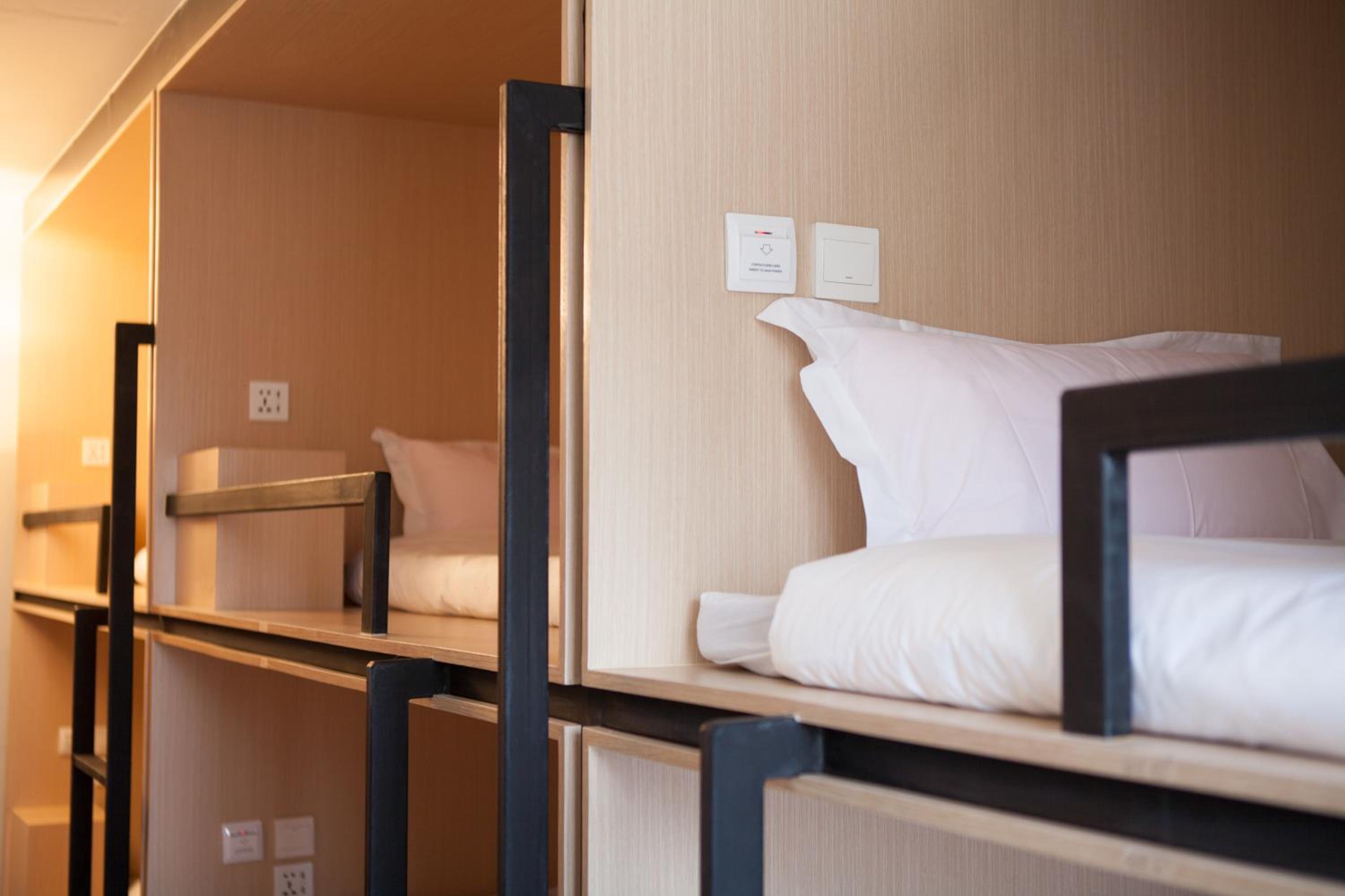 Bed in 6-Bed Mixed Dormitory Room photo 3