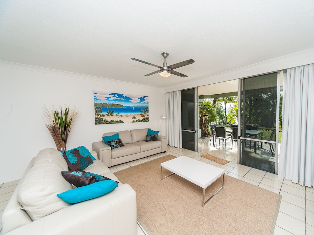 Standard Apartment, 2 Bedrooms, Beachside photo 1