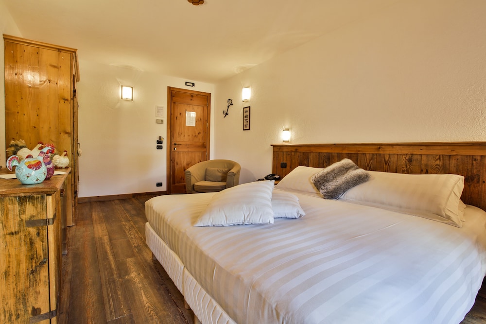 Panoramic Double or Twin Room