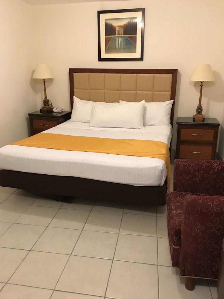 Room, 1 Bedroom photo 2