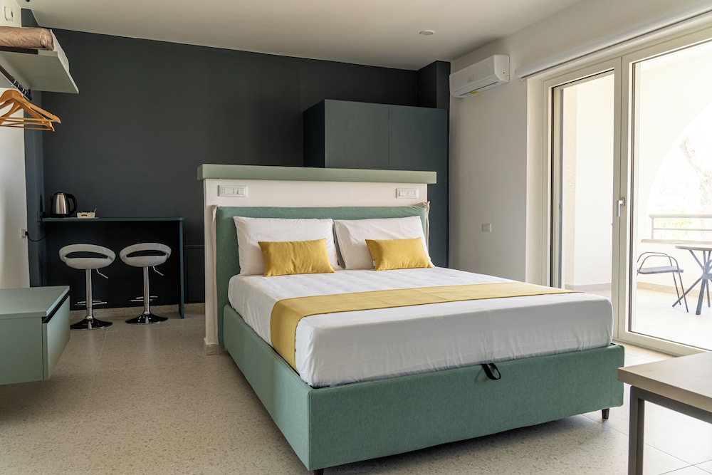 Deluxe Suite, Sea View