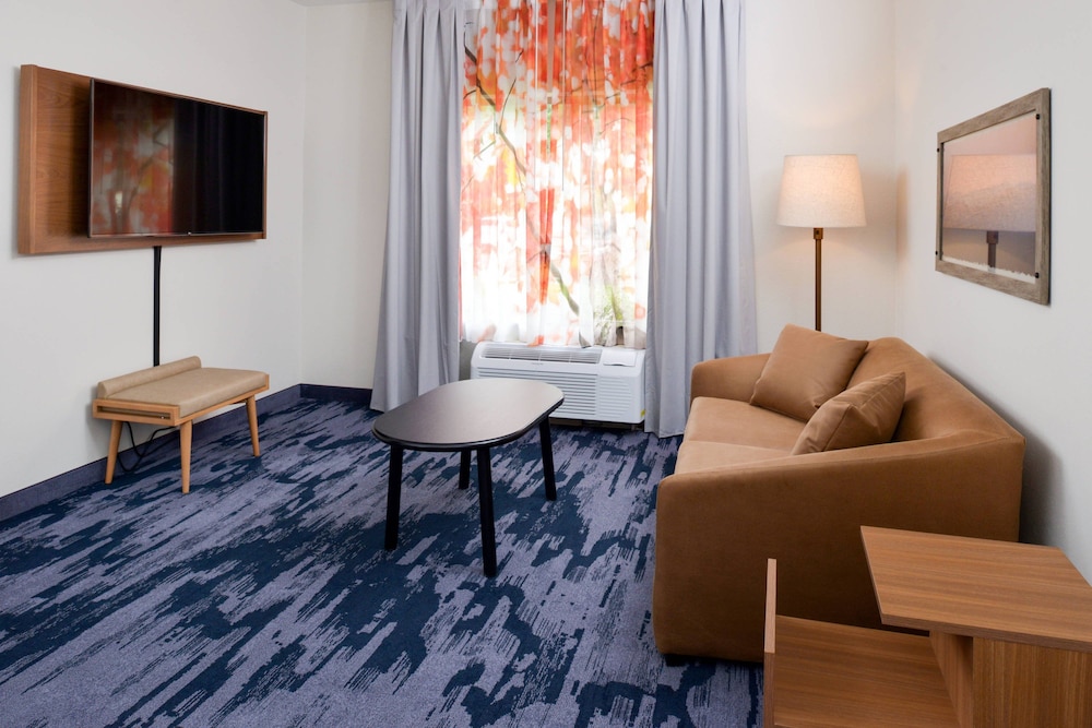 Suite, Multiple Beds - Photo 1