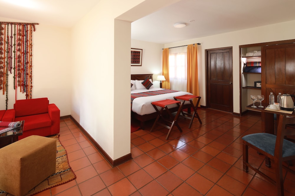 Standard Triple Room - Photo 1