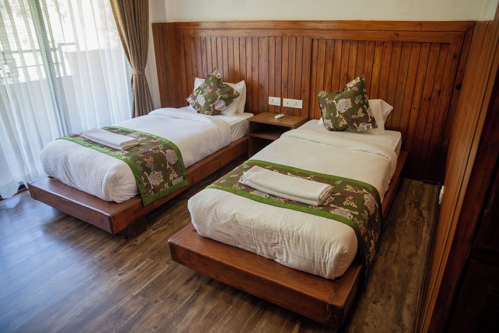 Deluxe Twin Room, City View