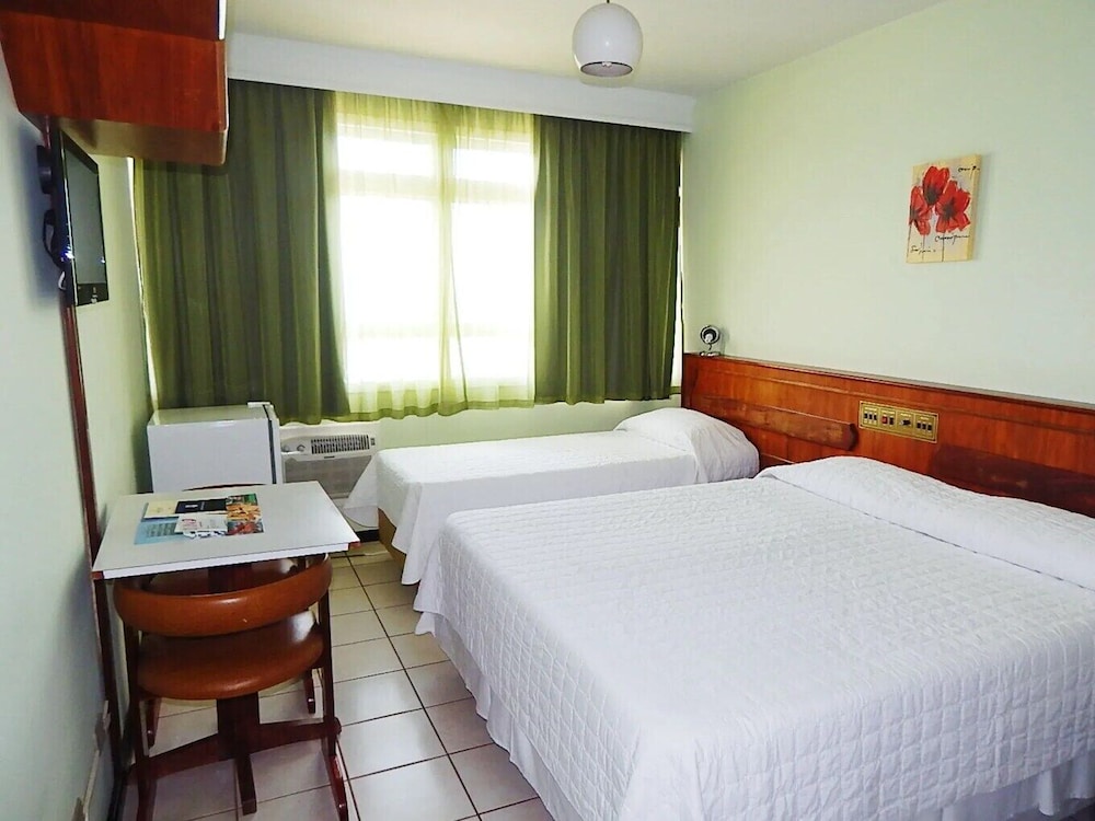 Basic Triple Room