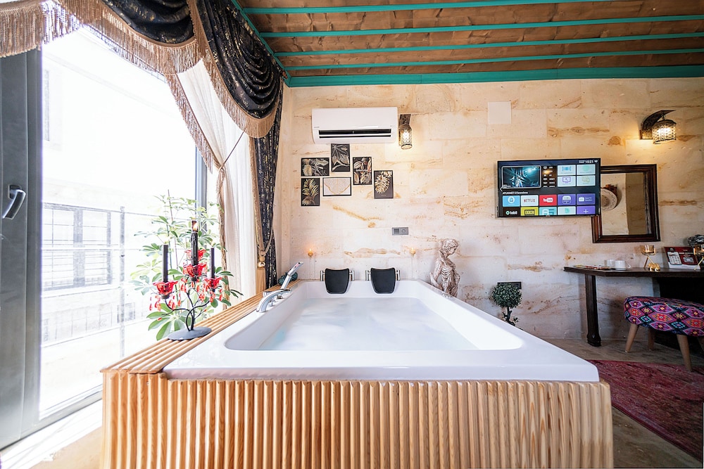 Jacuzzi Standard - Photo 6
